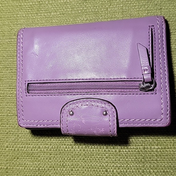 COACH Lavender Women's Wallet - Picture 3 of 16